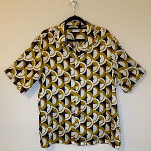 ZARA | Men’s Short Sleeve Button-Up | Art Deco | Gold Accent